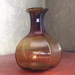 Tiara 8" Water Bottle Vase